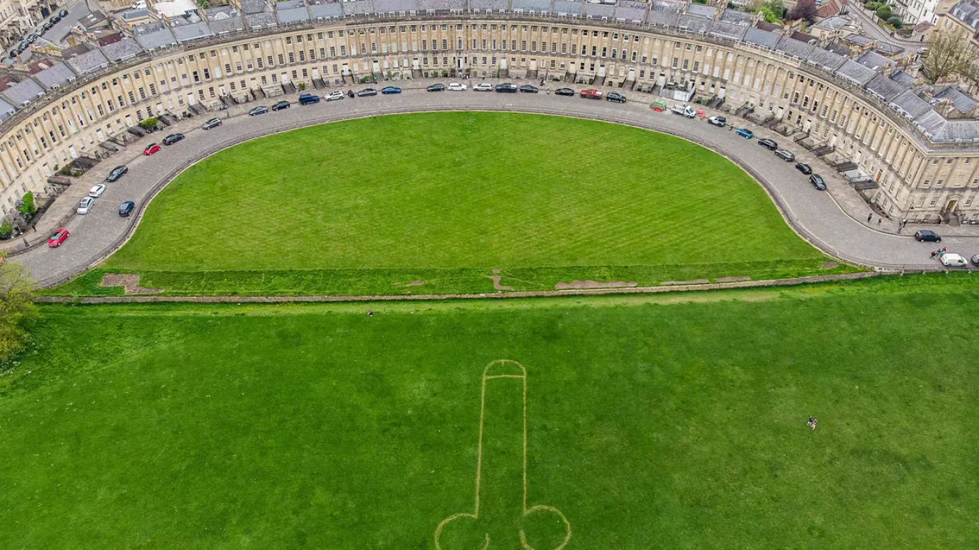 pene a royal crescent