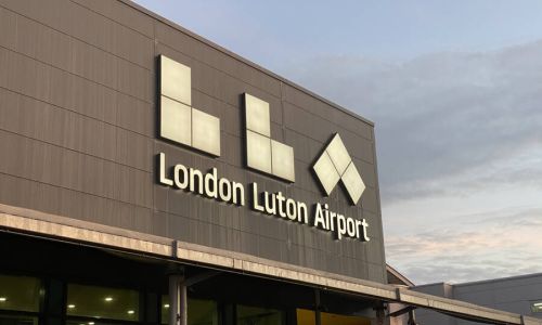 luton airport