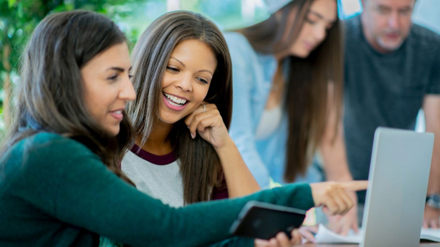 donne al lavoro e l'ia