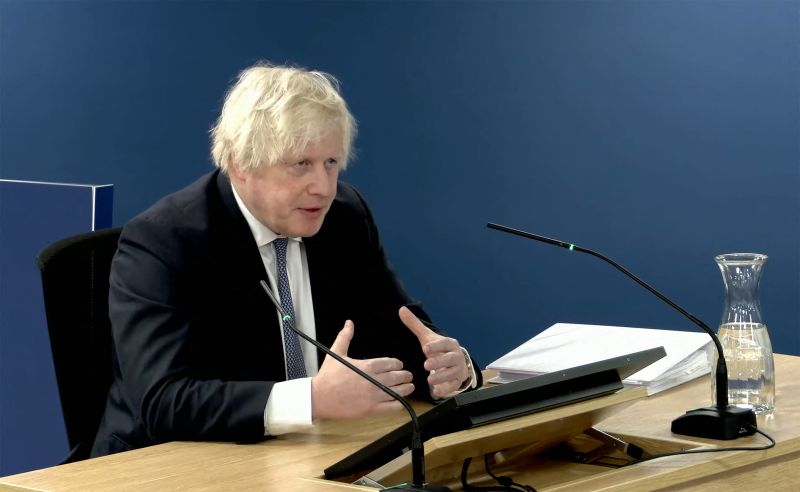 Boris Johnson risponde alle domande dell'Inchiesta sul Covid