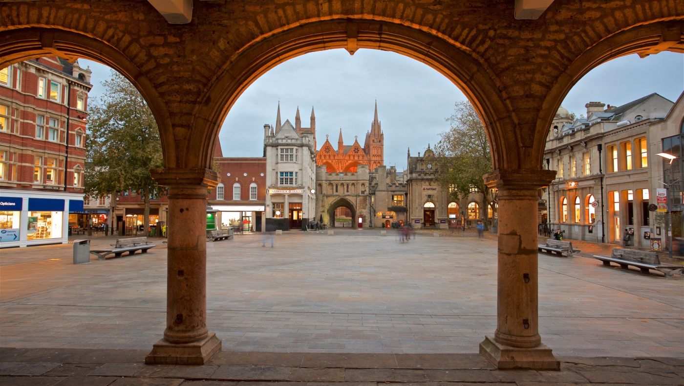 piazza di peterborough