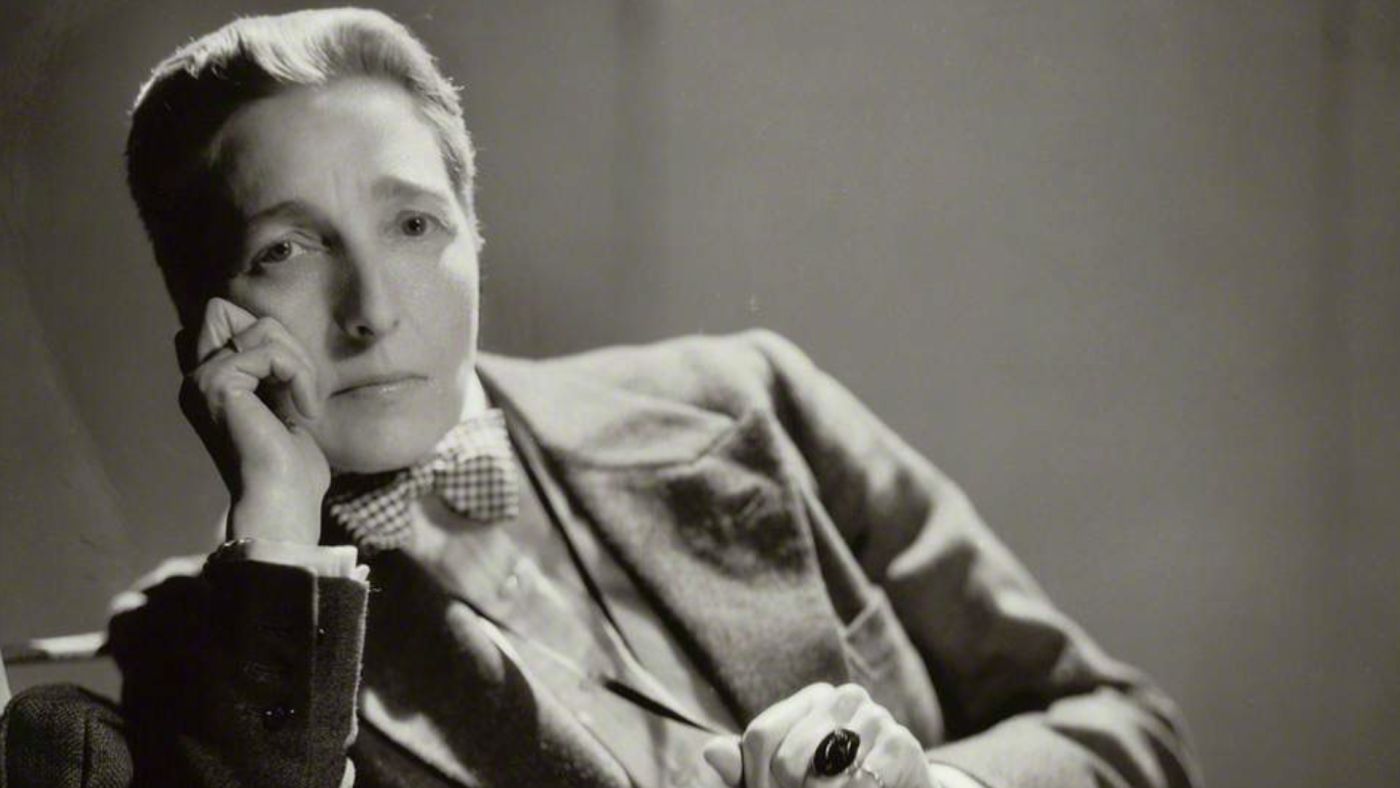 Radclyffe_hall_portrait_poet_writer_lesbian_Una_Lady_Troubridge_the_Well_of_Loneliness